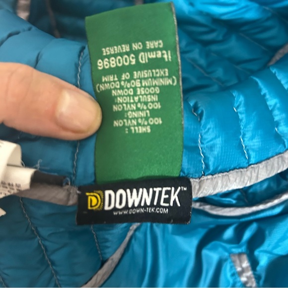 L.L. Bean Ultralight 850 Down Sweater Hooded Jacket - Sz XS - Picture 10 of 14